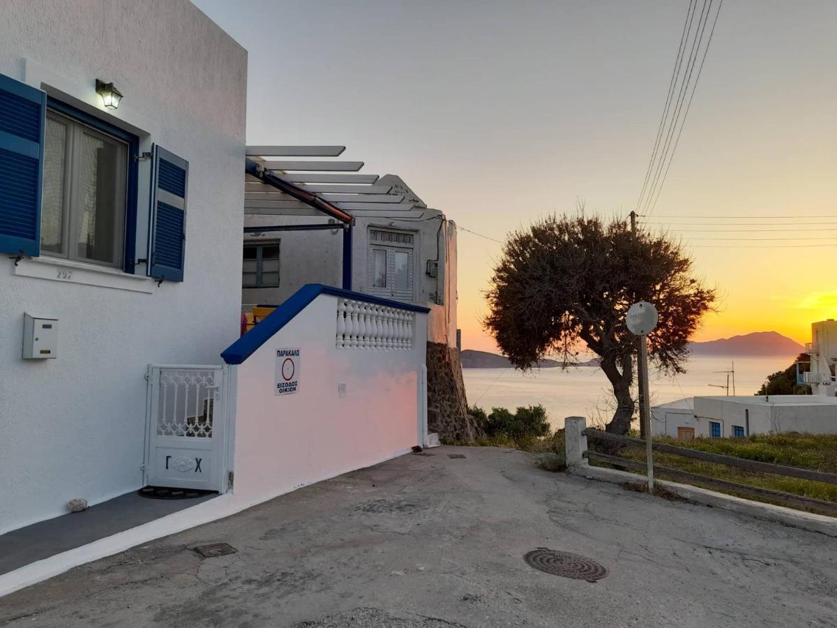 Mamos Sunset House Plaka Villa Plaka  Exterior photo